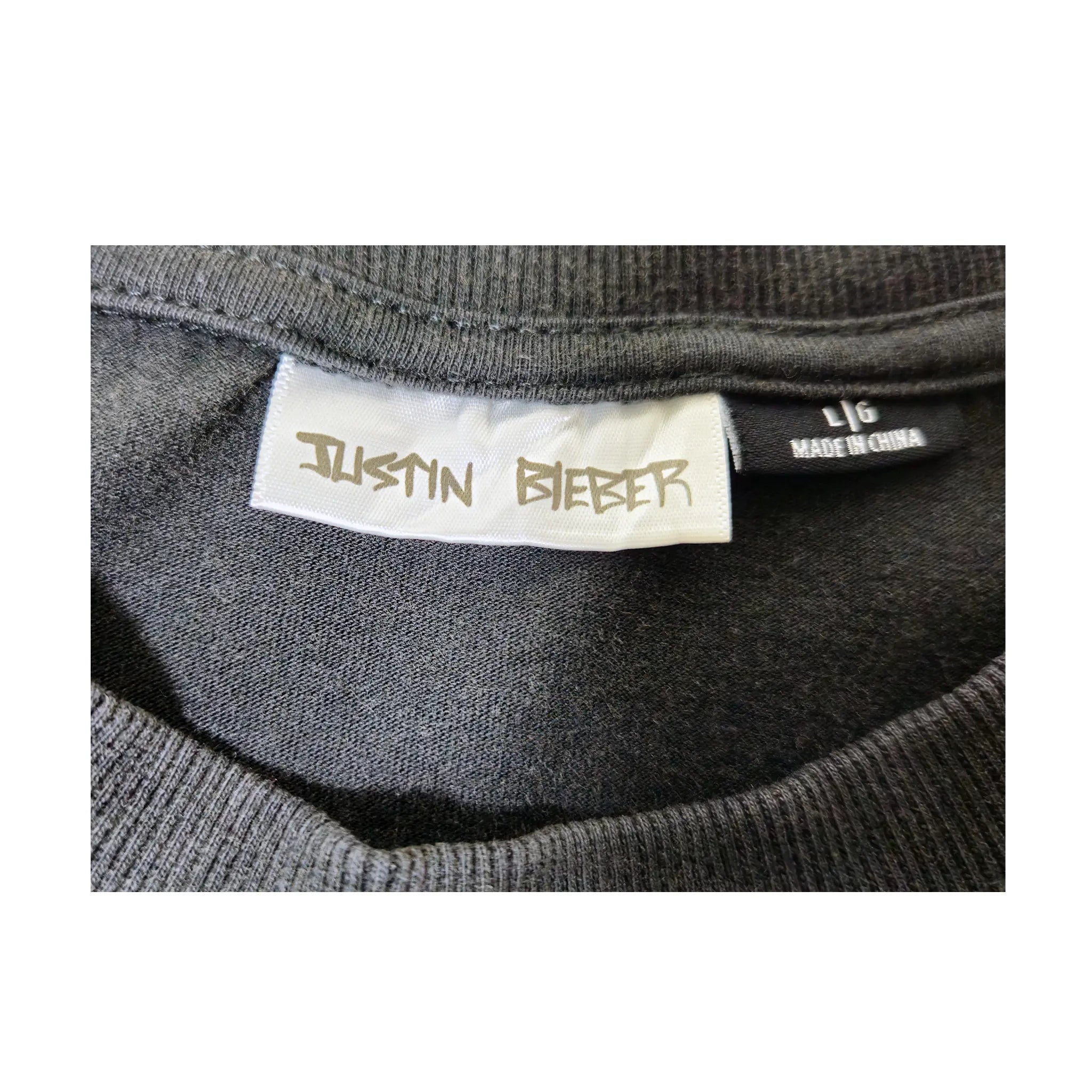 Justin Bieber "Purpose Tour" Gothic Logo T-skjorte