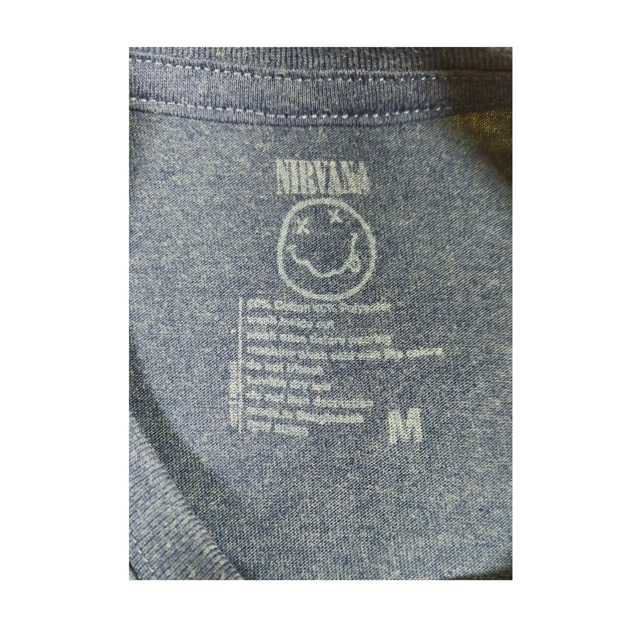 Nirvana Classic Yellow Smiley Face Heather Navy T-skjorte