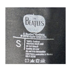 Offisiell The Beatles «Sgt. Pepper’s» grafisk t-skjorte med trykk på begge sider