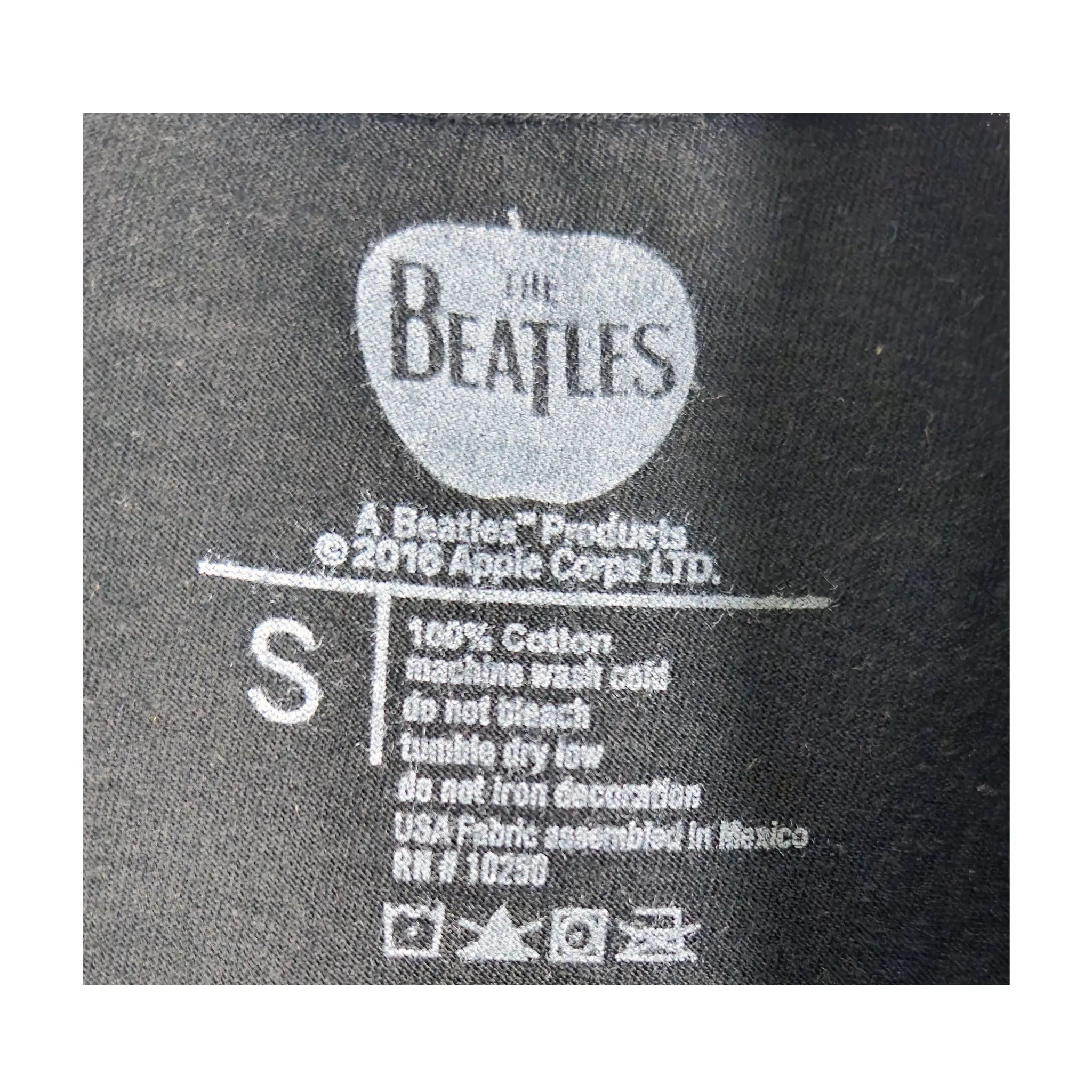 Offisiell The Beatles «Sgt. Pepper’s» grafisk t-skjorte med trykk på begge sider