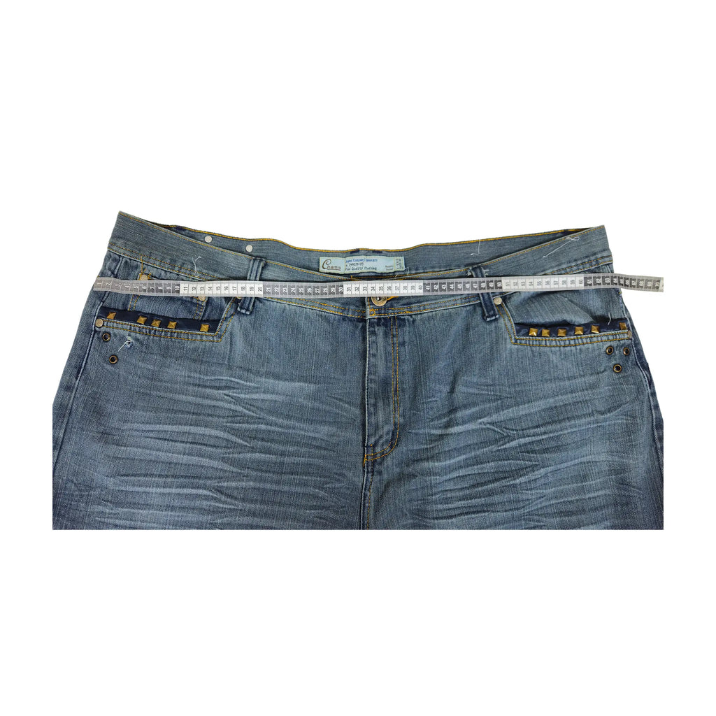 Vintage Y2K Chams Jeans Co. heavily studdet og brodert store størrelse cropped baggy jeans