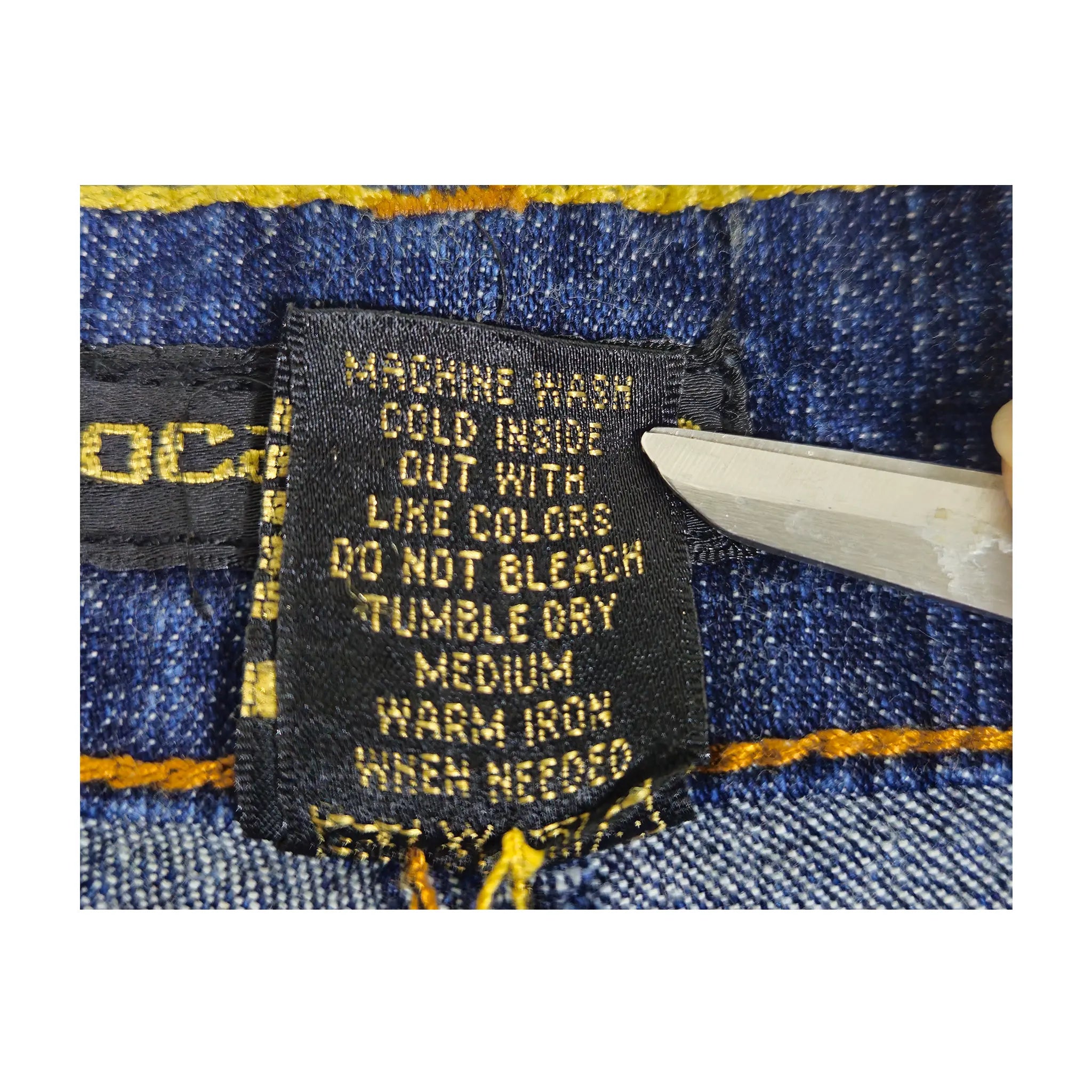 Vintage Y2K Rocawear Regnbue-monogram broderte Plus-Size Jeans