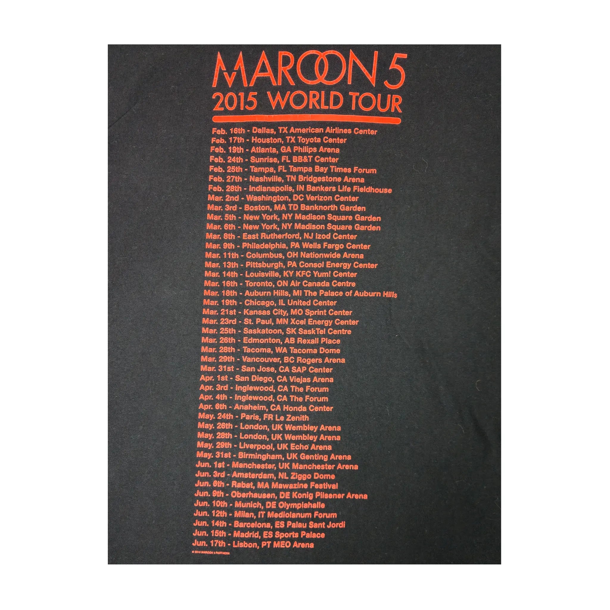 Offisiell Maroon 5 2015 "V" World Tour Tee