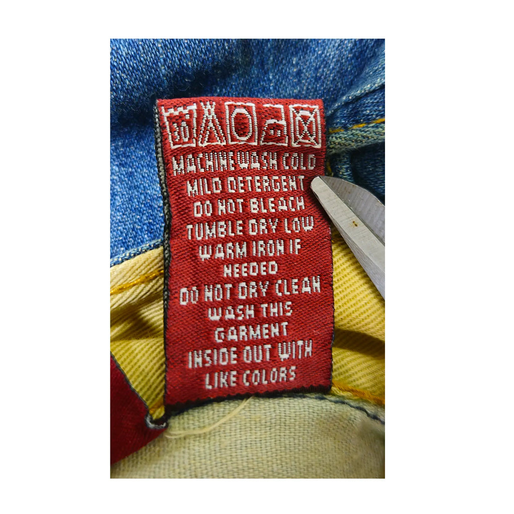 Vintage Y2K Ecko Unltd. Asymmetriske lappeteknikk jeans med flere paneler for skatere